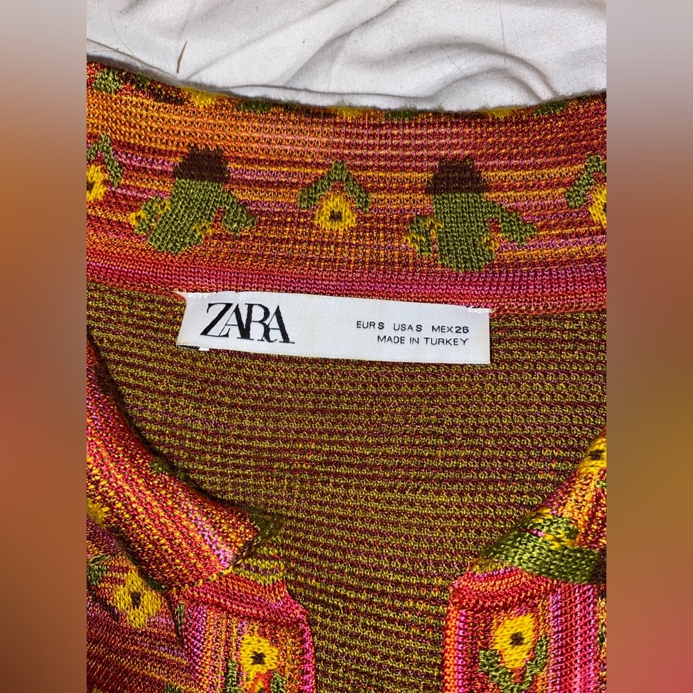 ZARA Cactus Flower Jacquard Knit Cardigan Sweater